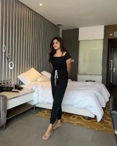 Call Girls Sidhpur Cash On Delivery